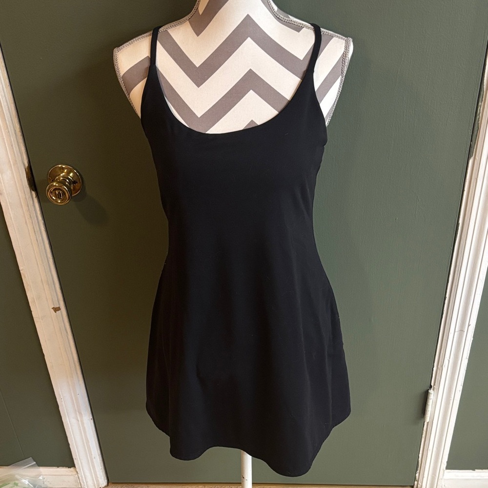 Black Sleeveless Dress